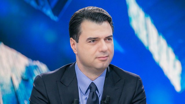 PUBLIKON MESAZHIN/ Basha: Të oshëtijë dhe njëherë Shqipëria nga shpresa (VIDEO)