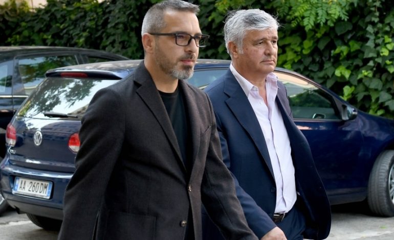 I SHOQËRUAR NGA AVOKATI/ Saimir Tahiri futet në gjykatë, rinis betejën në Apel
