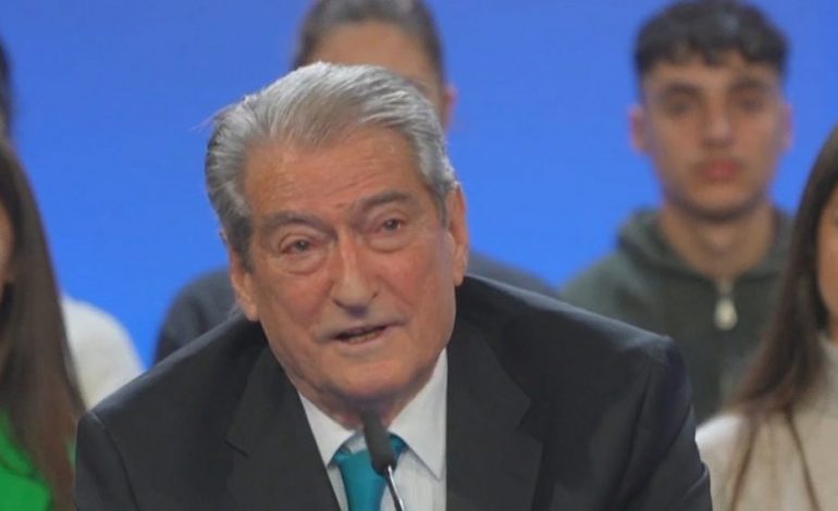 VIJON SULMET NDAJ YURI KIM/ Berisha: I lejon vetes të bëjë sekretaren ideologjike të PS