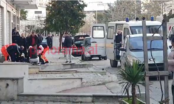E FUNDIT/ Atentat me eksploziv në Vlorë, plagoset një person