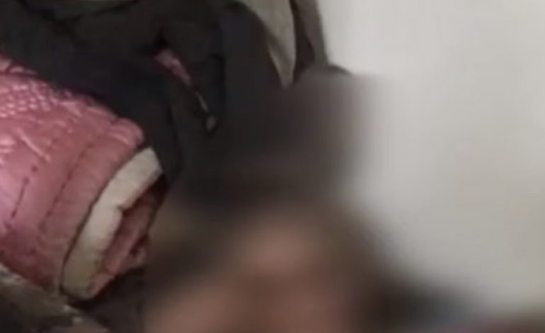 NGJARJE MAKABRE/ 59-vjeçari përdhunon dhe vret nënën e tij pa mëshirë