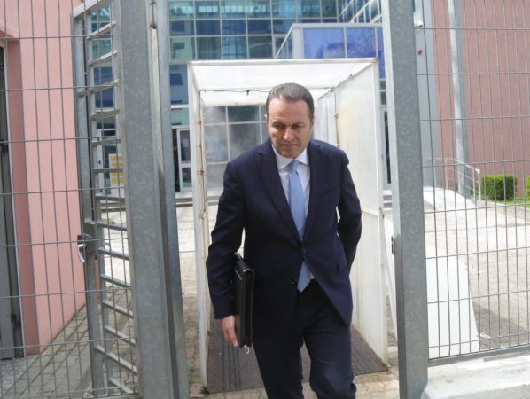 ADRIATIK LLALLA U KAP NË ROMË/ Policia e Shtetit jep njoftim zyrtar për arrestimin e ish-kryeprokurorit