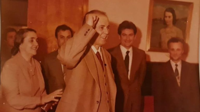 FOTO ME ENVER HOXHËN? Berisha jep sqarime: Ishim në ditëlindjen e…