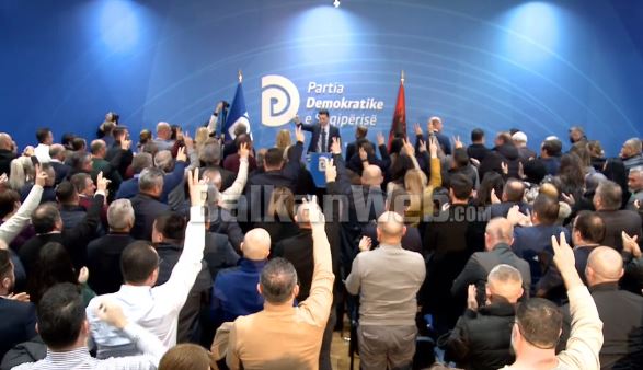 PREZANTON NË KËSHILL REZOLUTËN/ Basha: Dje u themelua organizata e parë antiamerikane në 30 vite, pas asaj të Enver Hoxhës