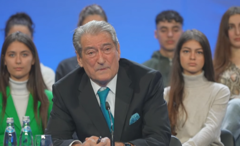 Sali Berisha, gjenerali i ushtrisë së vdekur!