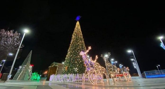“MBRËMJE FESTIVE NË BELSH”/ Rama publikon pamjet e mrekullueshme nga qyteti liqenor (VIDEO)