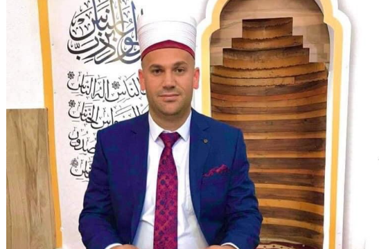 “MOS JU SHKATËRRONI RININË”/ Imami nga Deçani kundër emisioneve “Reality Show”: Degjeneruese, terrorizuese