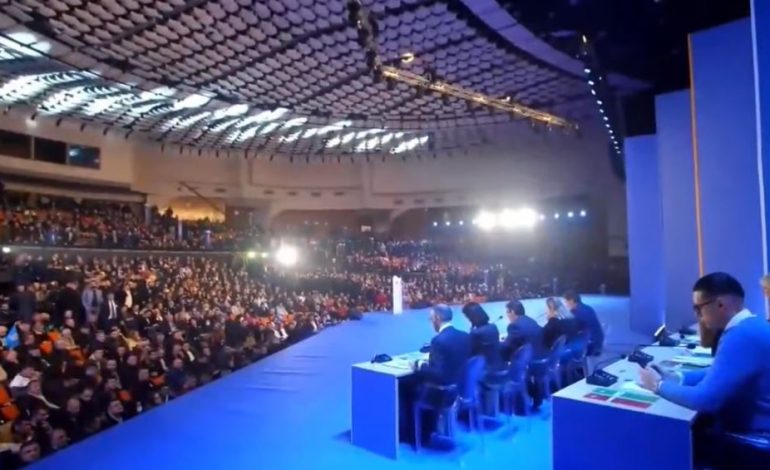 MIRATOHET NË KUVENDIN E PD! “Shpallja non grata nga qeveria e SHBA është e papajtueshme me çdo funksion drejtues”