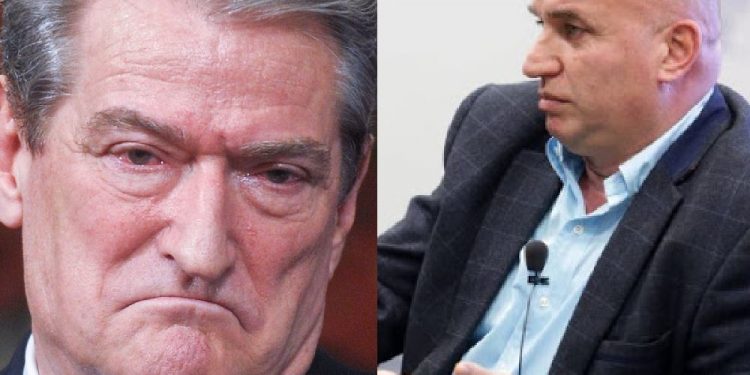 “MITINGU MË I VOGËL NË HISTORINË E TIJ”/ Baze ironizon Berishën: Edhe në shoqatat e Hysni Milloshit shumica ishin me Enverin por shqiptarët…