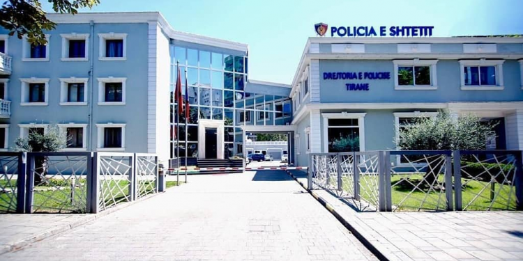 NDODH EDHE KJO/ Pasi “i fitoi” zemrën, i riu zhvati të moshuarën në Tiranë, në shtëpi i grabiti 135 mijë euro