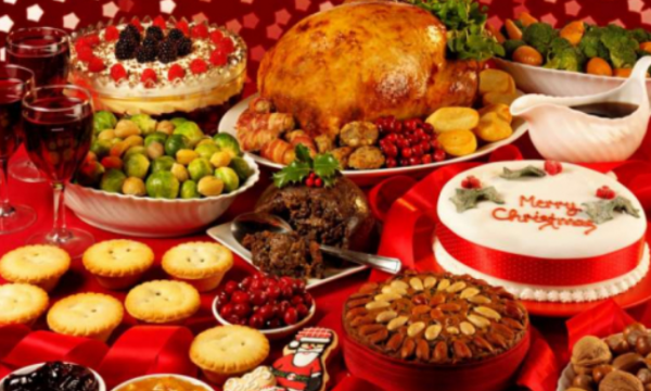 VËMËNDJE/ Si të qëndroni në formë gjatë festave, këshilla për të mos e tepruar