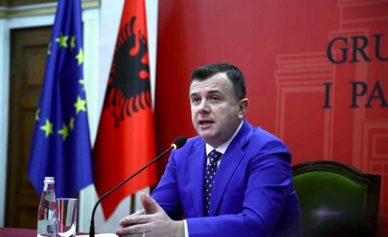 SKANDALI ME PAGAT/ Balla: Përpjekje për destabilizim, të lëmë Prokurorinë të hetojë