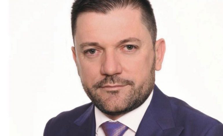 PROFIL/ Nga Garda te Dogana e Policia. Kush është drejtori i ri i Burgjeve, Admir Abrija