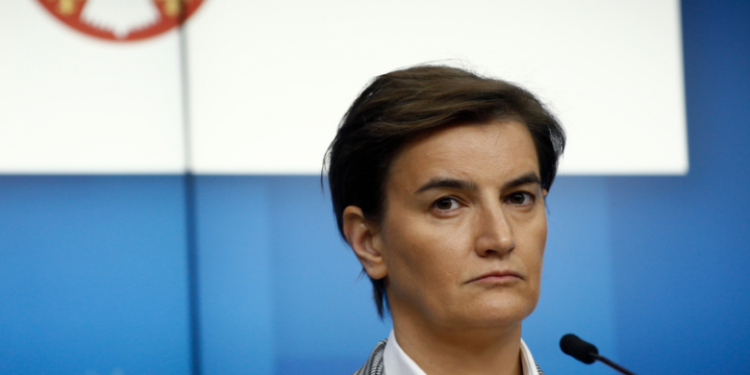 “TRONDITET” QEVERIA SERBE/ Kallëzohet penalisht kryeministrja dhe 3 ministre të tjera, arsyeja