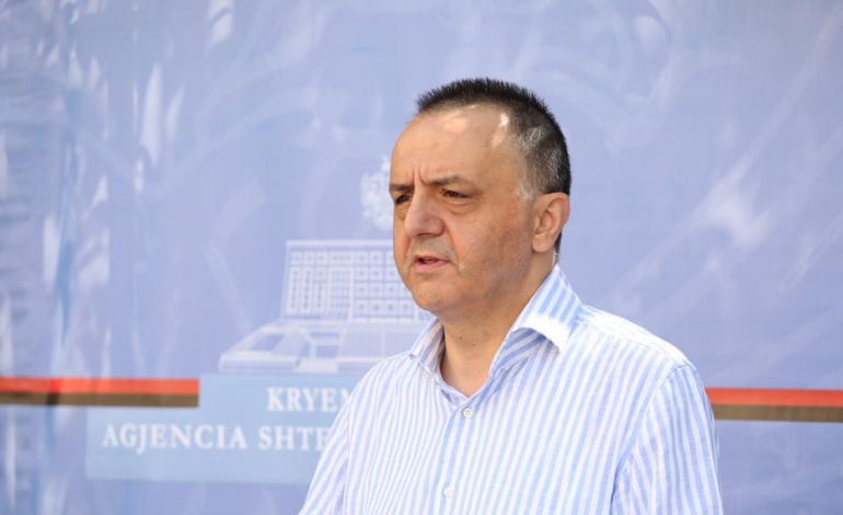 KADASTRA LEGALIZON OBJEKTET E KULTIT PËR KRISHTLINDJE/ Lame: Në Shqipëri edhe shtëpitë e Zotit ndërtohen pa leje