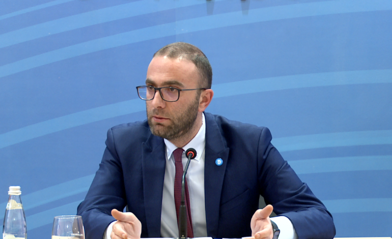 “KOMISIONET E VERIFIKIMIT…”/ Bardhi: Ka marrë fund koha kur Çim Peka ndërhynte në PD për interesa të ish-Kryeministrit
