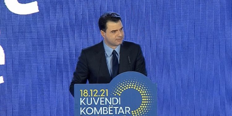 KUVENDI I PD/ Basha flet për krizën në PD: Nuk nisi më 9 shtator, unë jam pengesa që ai të kthejë partinë në…