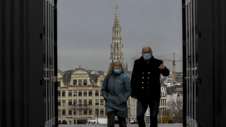 KORONAVIRUSI/ Shkon në 9 numri i të prekurve me variantin Omicron në Belgjikë