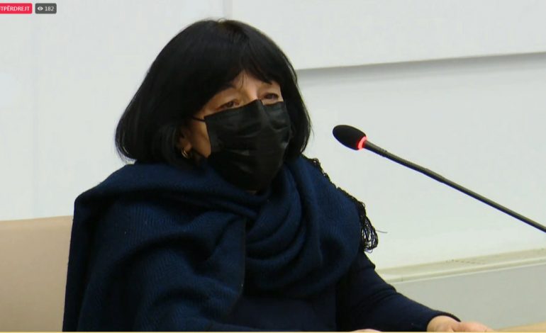 “OMICRON PËRHAPET SHPEJT…”/ Silva Bino: Duhet dhe doza e tretë e vaksinës
