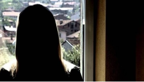 KRYENTE MARRËDHËNIE ME MBESËN E TIJ/ Gjykata e Durrësit merr vendimin për Festim Haderin