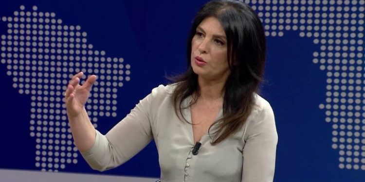 “PD NUK KA DALË NGA SKENA POLITIKE”/ Topalli: Për interesa personale Basha po mban peng partinë