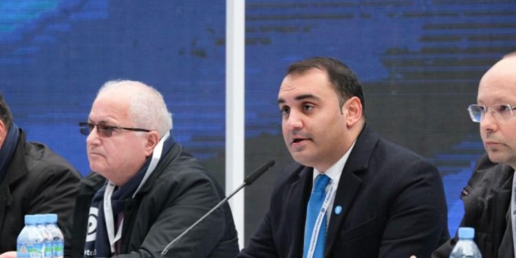 MBLIDHET SOT PD E RITHEMLUAR/ A do të shkojnë në selinë blu mbështetësit e Berishës?