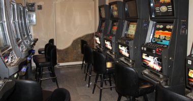 LOJËRA FATI “TINËZ”/ Kpet mat 30-vjeçari, sekuestrohet tavolina e pokerit