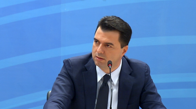 “NUK JAM NJERIU I BRAVAVE”/ Basha: Suel Çela, kriminel që mund të frikësojë Berishën, por jo mua