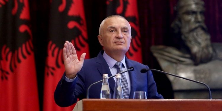 PENALIZON…/ Meta, tjetër “goditje” Kuvendit, kthen për rishqyrtim ligjin për TVSH