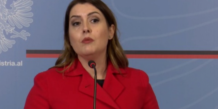 ZBULON 3 VENDIMET QË HYJNË NË FUQI NË JANAR/ Manastirliu: Do dyfishohet ndihma ekonomike për këto familje