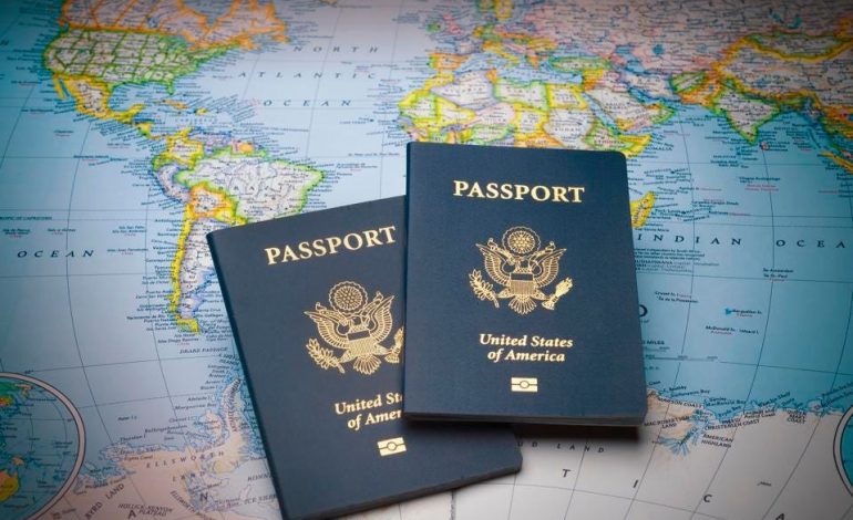 NJIHUNI ME PASAPORTAT MË TË FUQISHME TË 2022/ Kryeson SHBA, Shqipëria në vendin e…