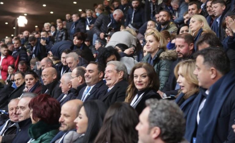 27 EMRAT/ Ngrihet Kuvendi i rithemelimit, merr në dorë PD! Do mbajë zgjedhjet e reja në Parti