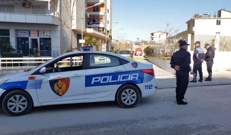 TRAGJIKE/ Aksident në Fushë Krujë-Milot, këmbësori përplaset për vdekje