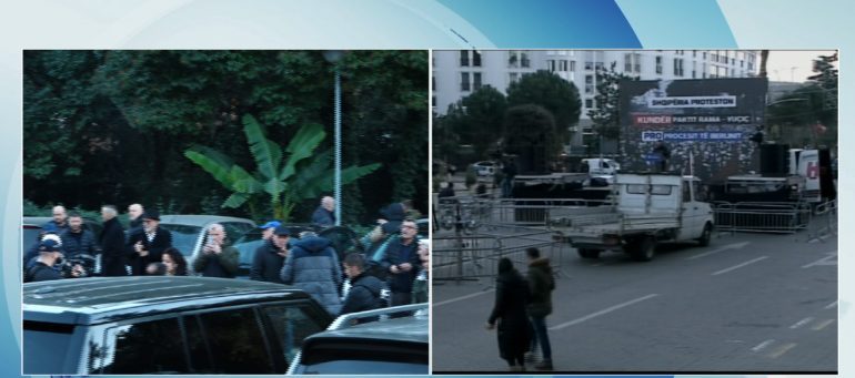 PROTESTA E BERISHËS/ Mblidhen protestuesit e parë, ja situata në oborrin e PD
