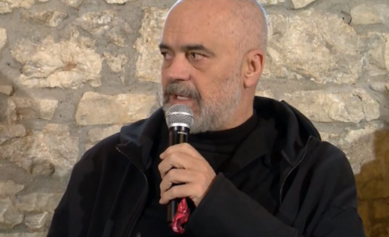 HIQET TARIFA NË KALANË E BERATIT/ Rama paralajmëron pronarët: Do ndëshkoheni nëse nuk hapni krah