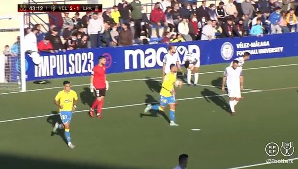 I JEP FUND AGJERIMIT/ Sadiku thyen mallkimin dhe realizon golin e parë me Las Palmas (VIDEO)