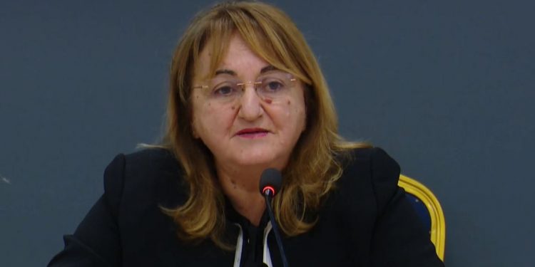MASAT E REJA! Rakacolli: Këto punonjës të vaksinohen deri më 31 dhjetor, në të kundërt tampon çdo…