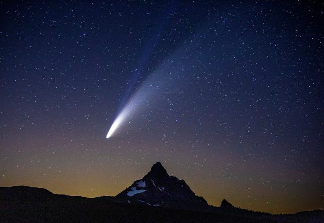 35 MILIONË KILOMETRA LARG/ Kometa “Leonard” do të jetë e dukshme me sy të lirë kur t’i afrohet Tokës (FOTO)