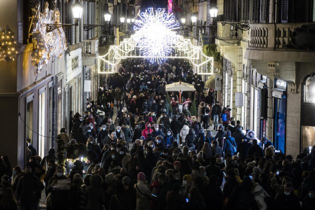MASAT/ Roma anulon festimet e fundvitit për shkak të pandemisë