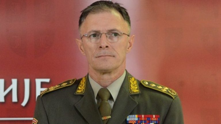 NUK NDALET SË PROVOKUARI/ Gjenerali serb: Nëse FSK shkon në veri, do të reagojmë me ushtri