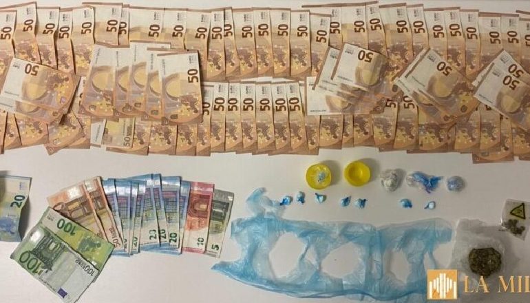 KTHEU SHTËPINË NË “DYQAN” DROGE/ Arrestohet shqiptari në Itali. Zbulohet skema e takimit tek “tulipanët”