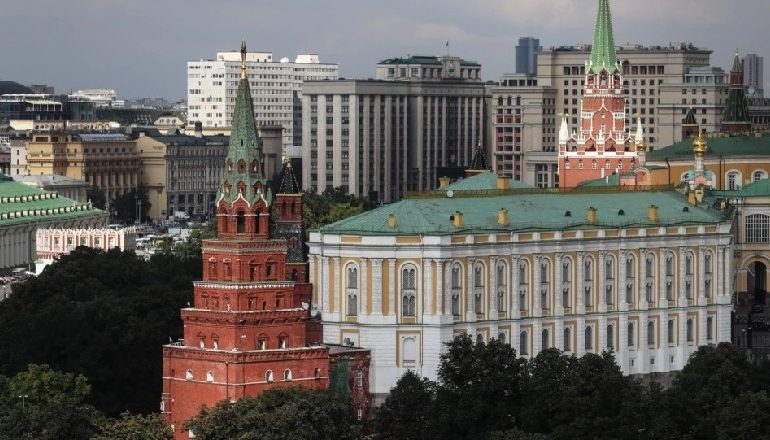 “DIPLOMACIA NUK KA VDEKUR ENDE”/ SHBA: Rusia mund ta pushtojë Ukrainën në çdo moment