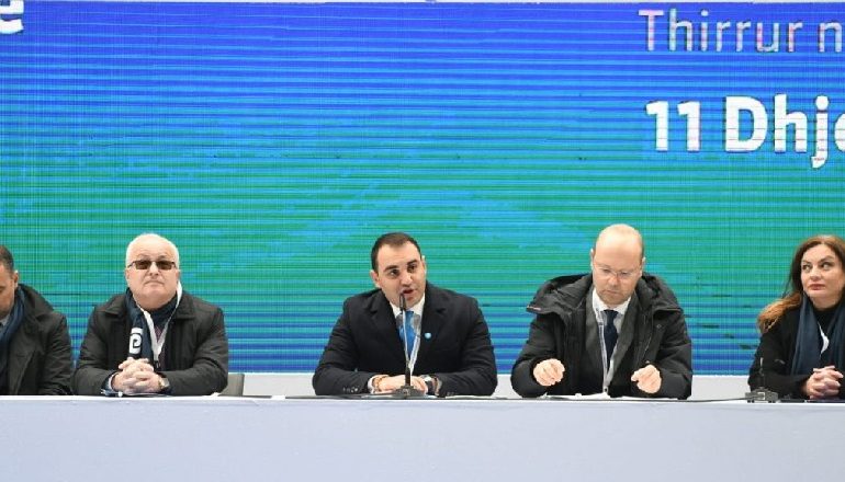 “USHTRUAN DHUNË…”/ Berisha padit Bashën dhe Bardhin për protestën