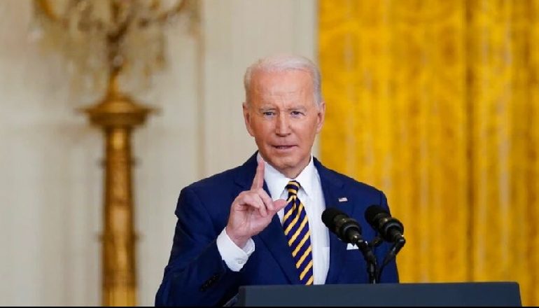ANKETA/ Vetëm 43% e amerikanëve vlerësojnë pozitivisht punën e presidentit Biden
