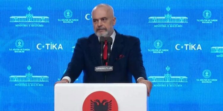 INAGURIMI I XHAMISË SË ET’HEM BEUT/ Rama: Tani radhën për të ‘rilindur’ e ka xhamia e Plumbit në Shkodër