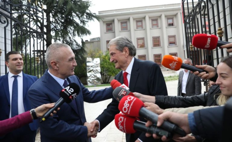 Shanset e mbijetesës politike të “partisë non grata” Berisha-Meta