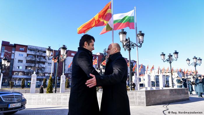 “MË NË FUND DËGJUAM FJALËN KOMPROMIS”/ “DW”: Maqedonia e Veriut dhe Bullgaria drejt një fillimi të ri