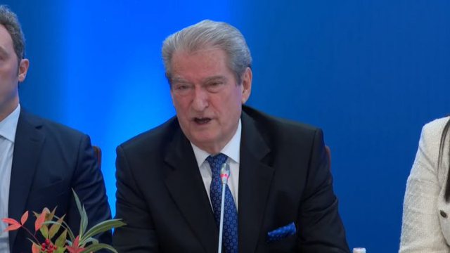 ZGJEDHJET E PJESSHME/ Berisha: Jemi në koalicion me LSI