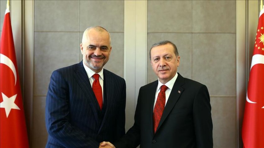 ERDOGAN FJALIM NË KUVEND/ Presidenti turk vjen në Shqipëri me 17 janar, për inaugurimin e…