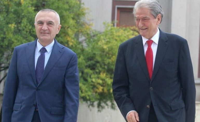 ÇUDIT Meta: Sali Berisha është Presidenti i Përgjithshëm i Shqipërisë! Kurse unë…